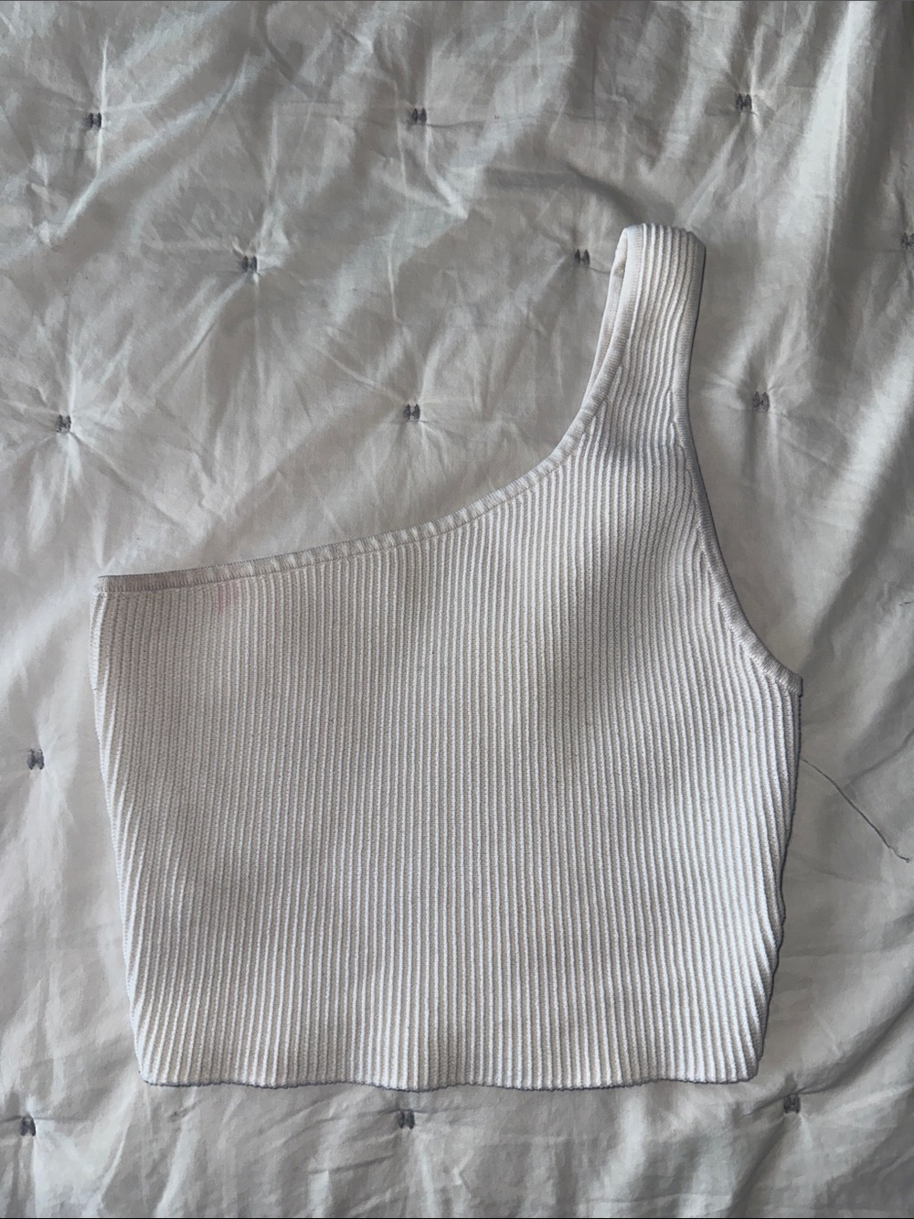 Aritzia White One-Shoulder Ribbed Crop Top